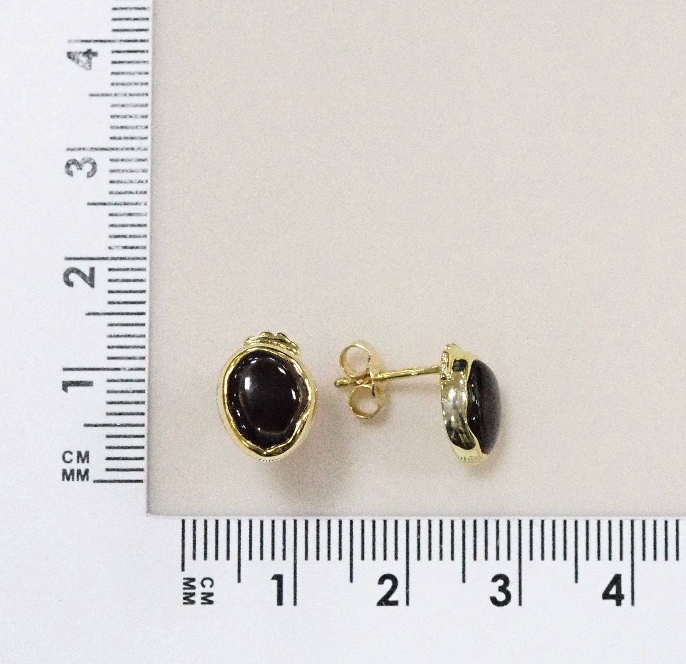 Серебряные серьги-пусеты 925 пробы; вставки 2 Перламутр черный 7*10;